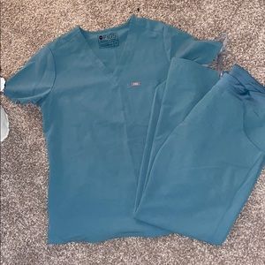 Figs scrub set - size M